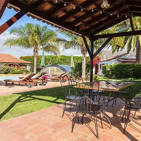 Holiday home House With Pool: San Cristobal Retreat La Laguna (Tenerife)